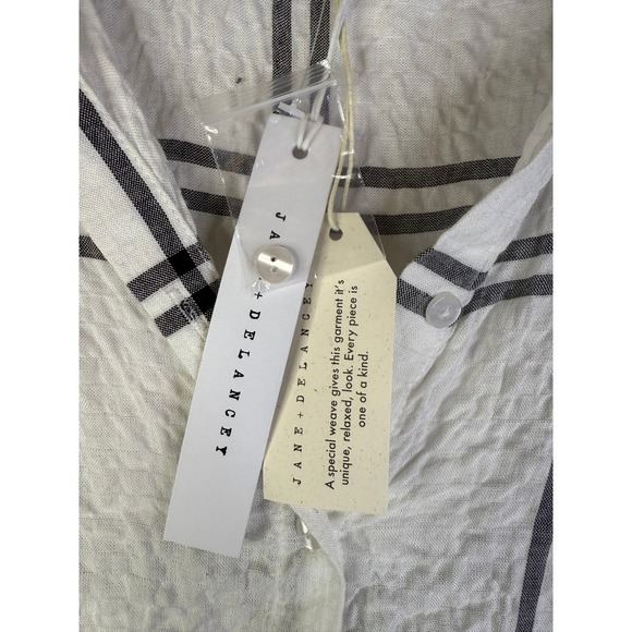 Jane + Delancey White Black Plaid Crinkle Oversized Tunic Shirt Top Women's 2X - Picture 3 of 5